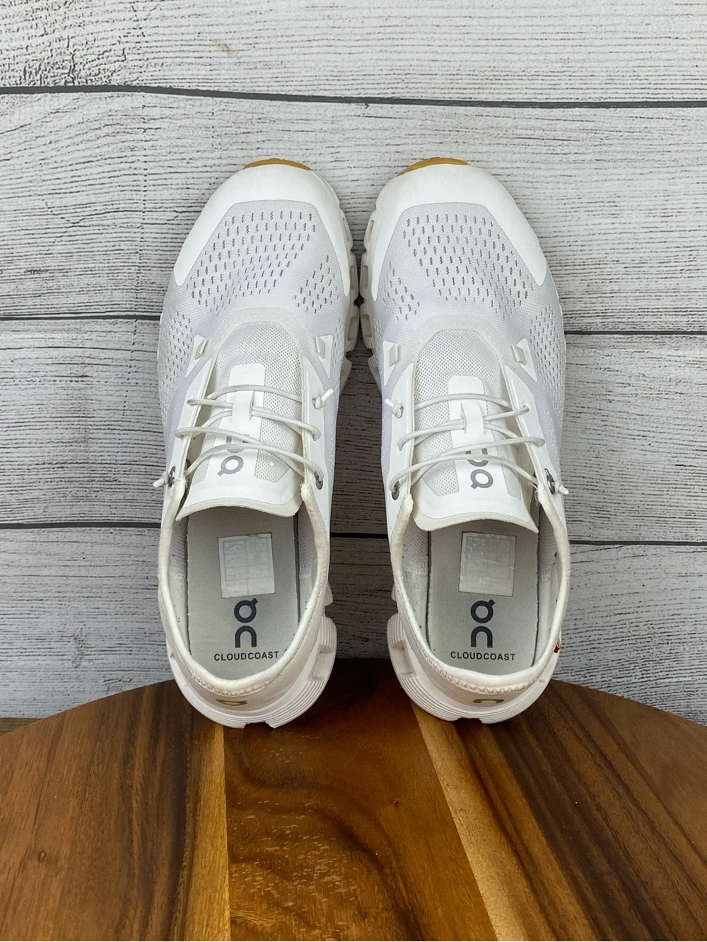 ON Running Cloud 5 Coast All White Slip On Lifestyle Shoe Women’s Sneaker Size 9
